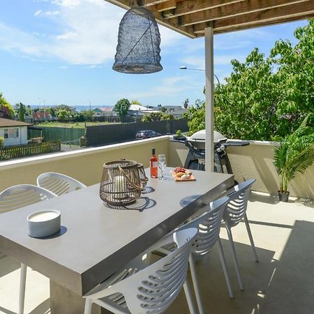 Ahuriri'S Eden - Napier Holiday Home ภายนอก รูปภาพ